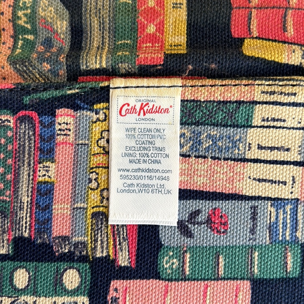 Cath Kidston Library E-reader Case - Picture 4 of 8